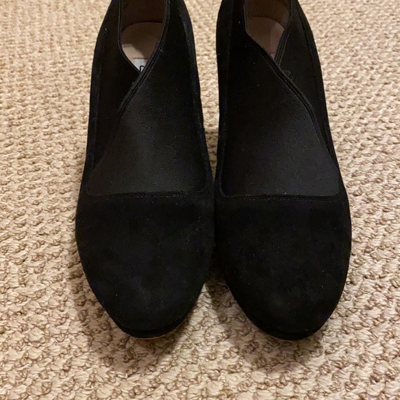 Clarks Heels - Picture 5 of 6